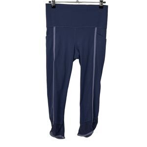 Athleta Leggings Salutation Stash Pocket II Intention Capri Medieval Violet S